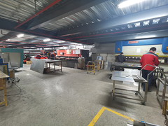 Revisión de la fábrica de ballenas azules